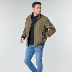 Immagine per la categoria Abbigliamento